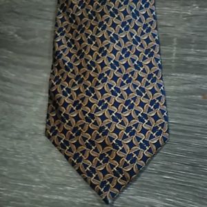 Burberry tie